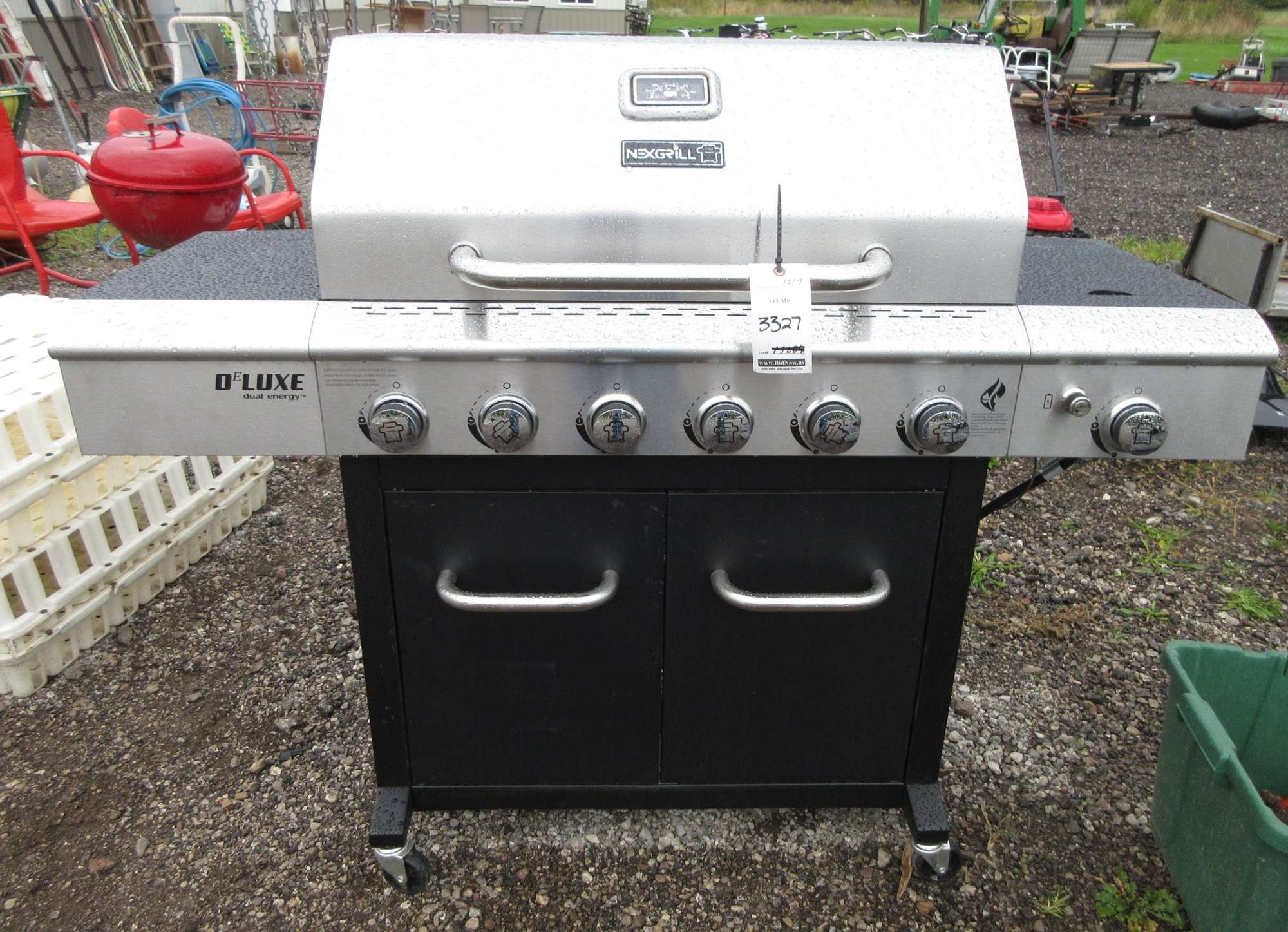 Albrecht Auctions Nexgrill SixBurner Grill with Side Burner