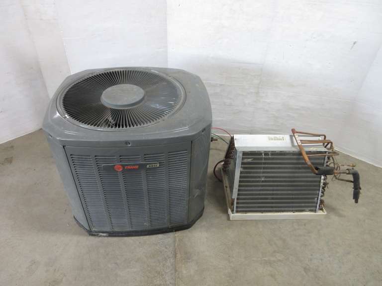 Albrecht Auctions | Trane 2.5-Ton XR13 Air Conditioner and ...