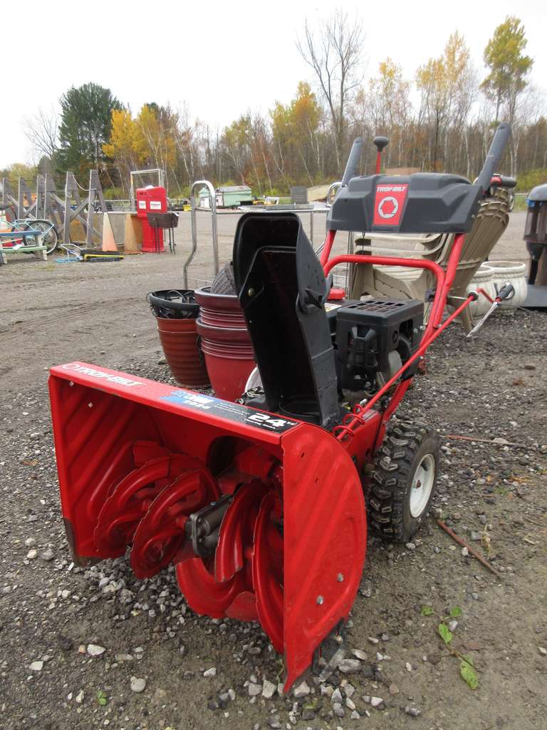 Troy-Bilt 24" 208cc Snow Blower with Electric Start, Six Forward/Two Reverse Speeds