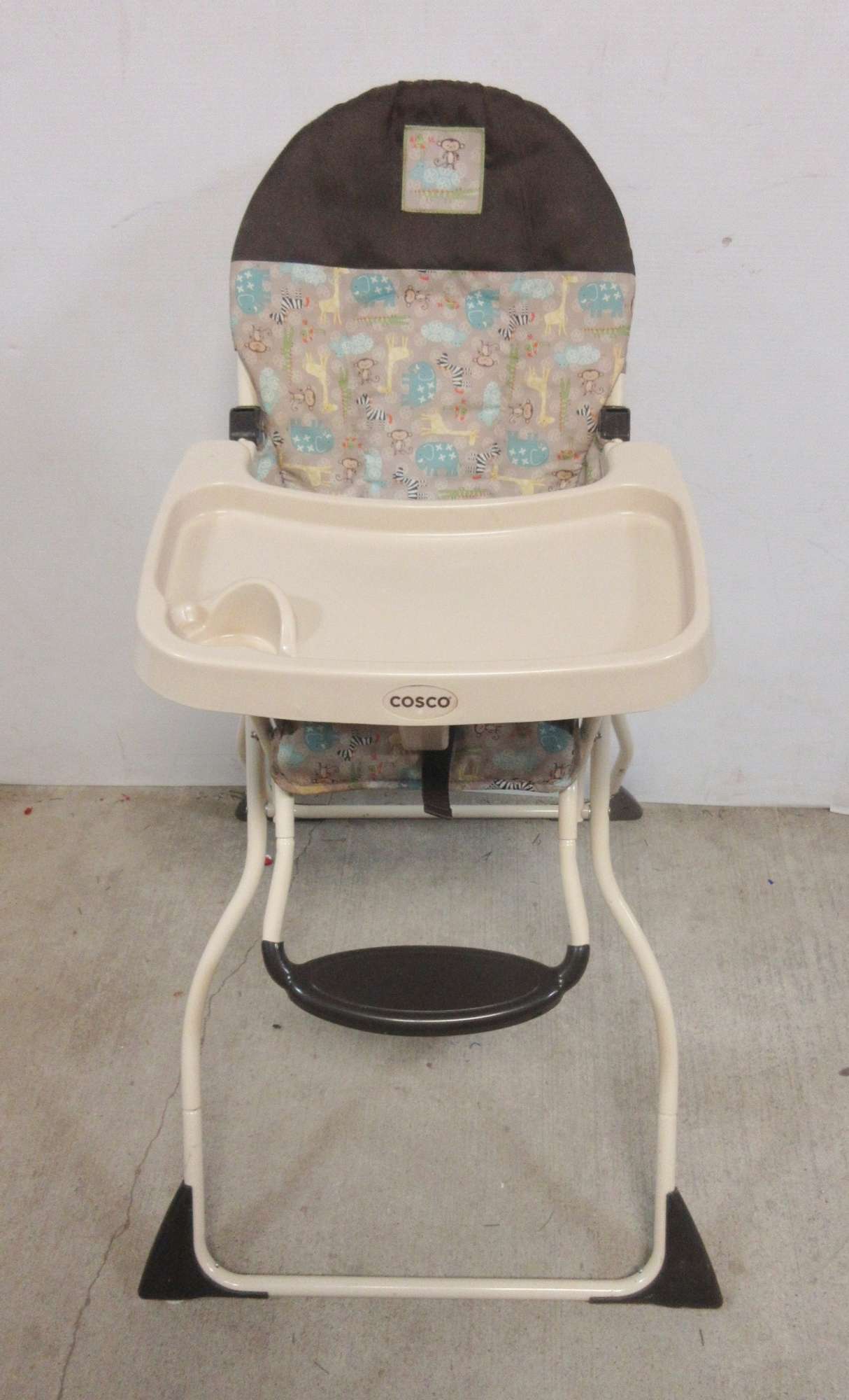Albrecht Auctions | Cosco High Chair