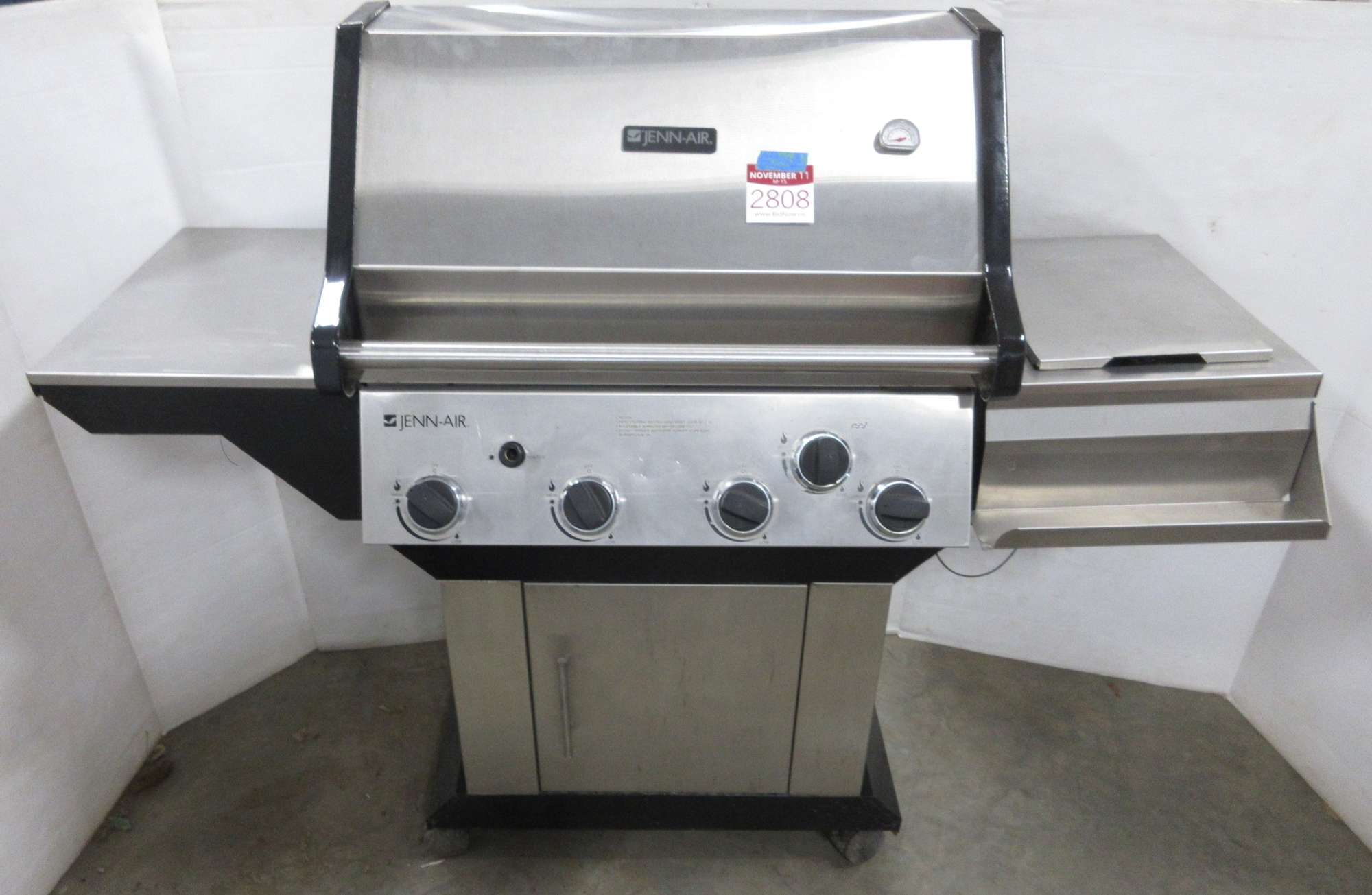 Albrecht Auctions JennAir FourBurner Grill with Side Burner