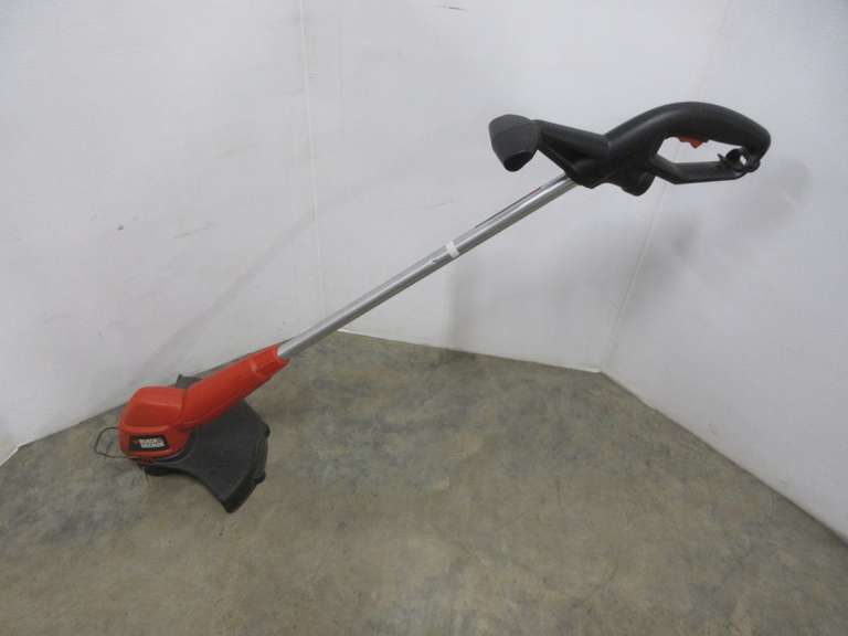 Black & Decker Electric Weed Wacker