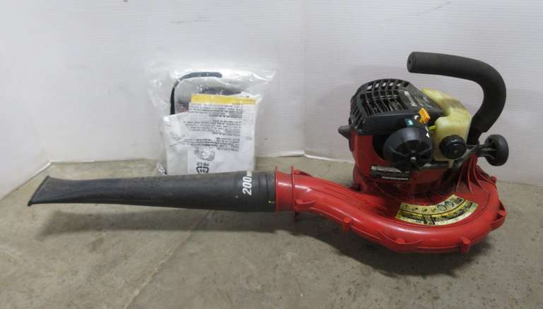 Homelite Blower Vac with Original Paperwork and Collection Bag, Mighty Light