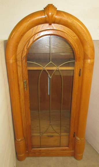 Wood Jukebox Shaped Stereo Cabinet with Glass Door