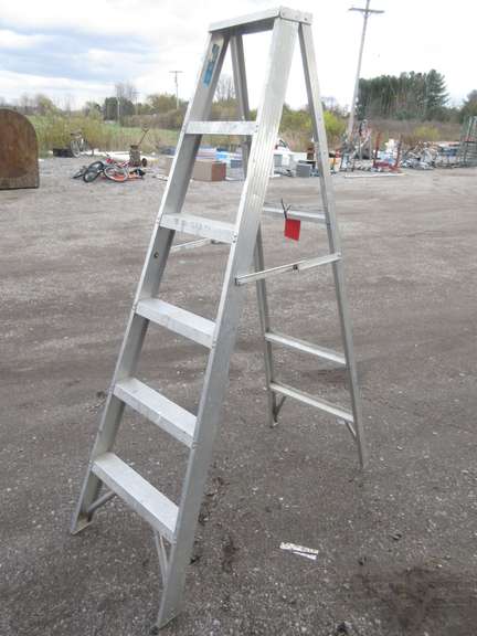 6' Keller Aluminum Step Ladder, 225 lb. Rating