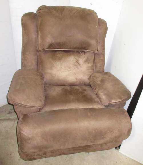 Art Van Power Recliner with Massage, Heat and Vibrate, Extra Thick Padding, Beige in Color, Has Storage Underneath Arm Pads, Cord in Office