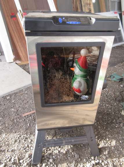 Masterbuilt Pro Smoker