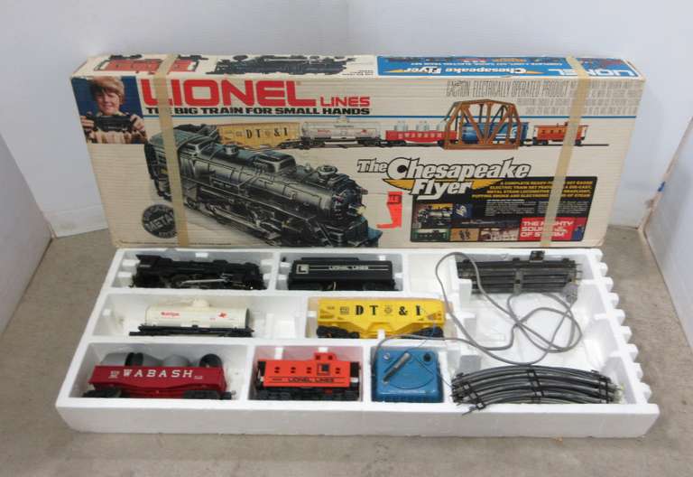 lionel chesapeake flyer train set