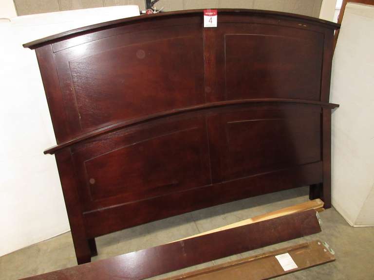 Full/Queen Size Bed Headboard, Footboard, and Side Rails, Dark Wood