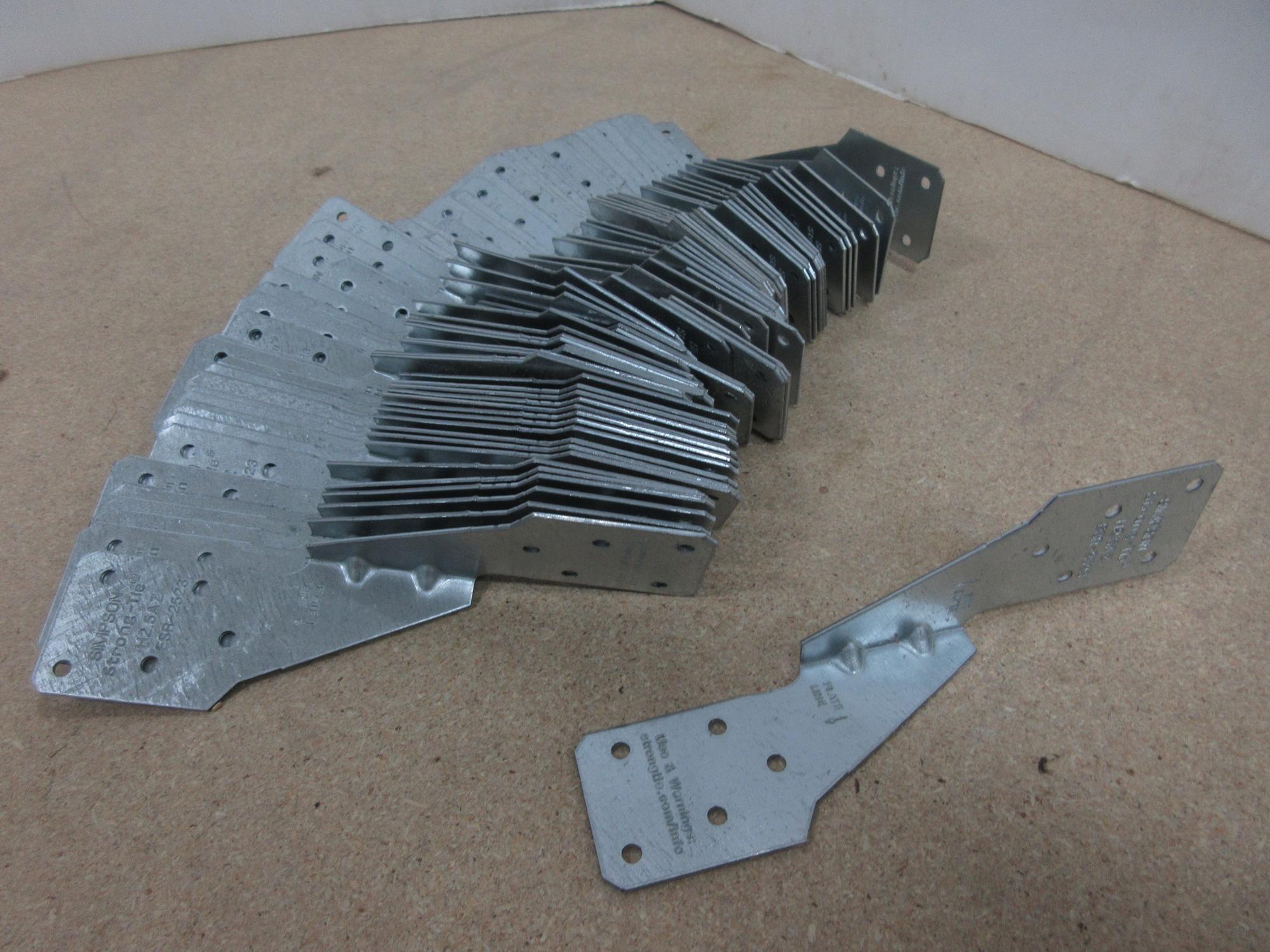 Albrecht Auctions (62) Hurricane Clips