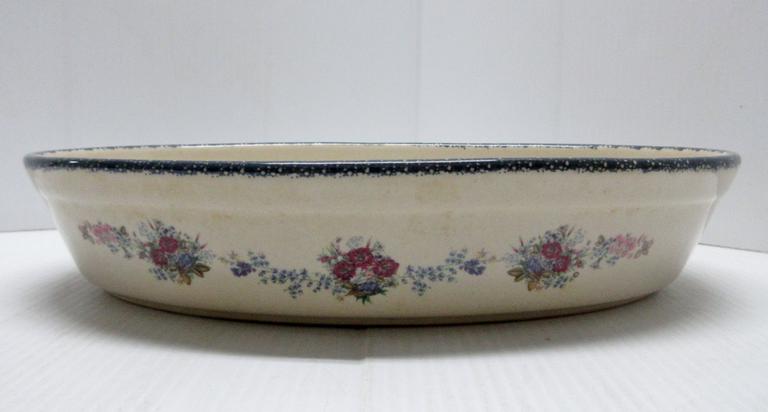 Home & Garden Party Stoneware Casserole Dish, Seller States Very Expensive when New