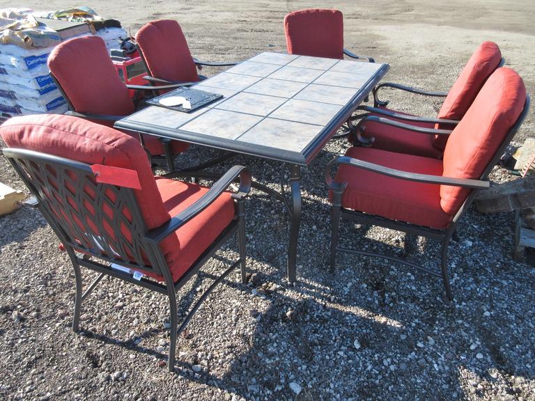 Albrecht Auctions Hampton Bay Seven Piece Patio Set With