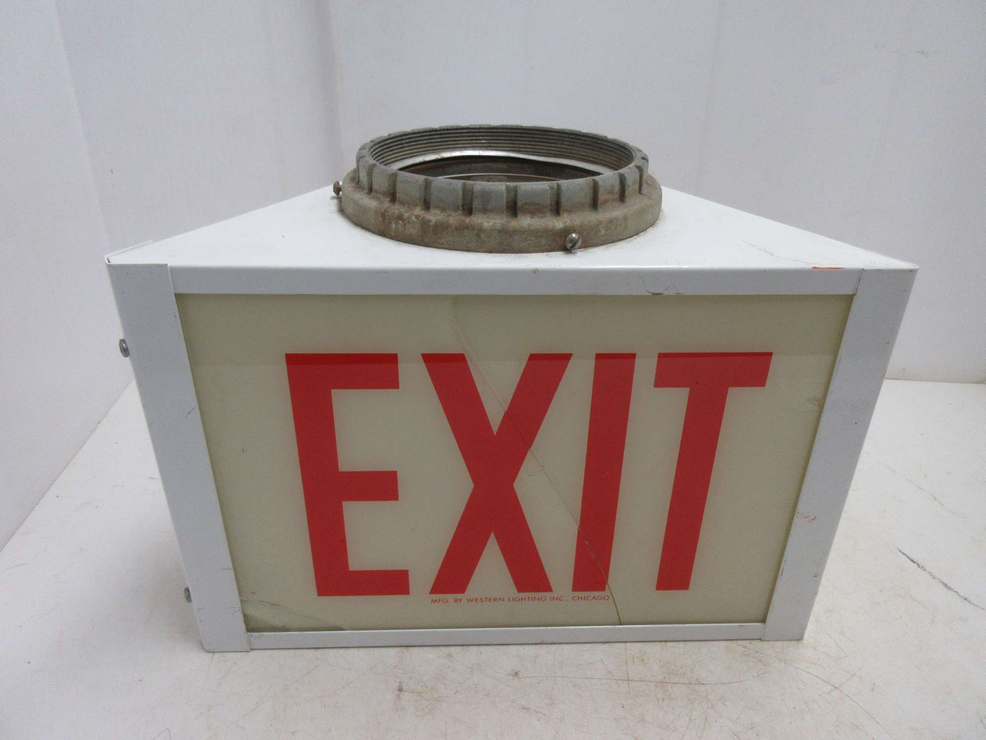 3 Sided Exit Sign : Triangle – KIETFH