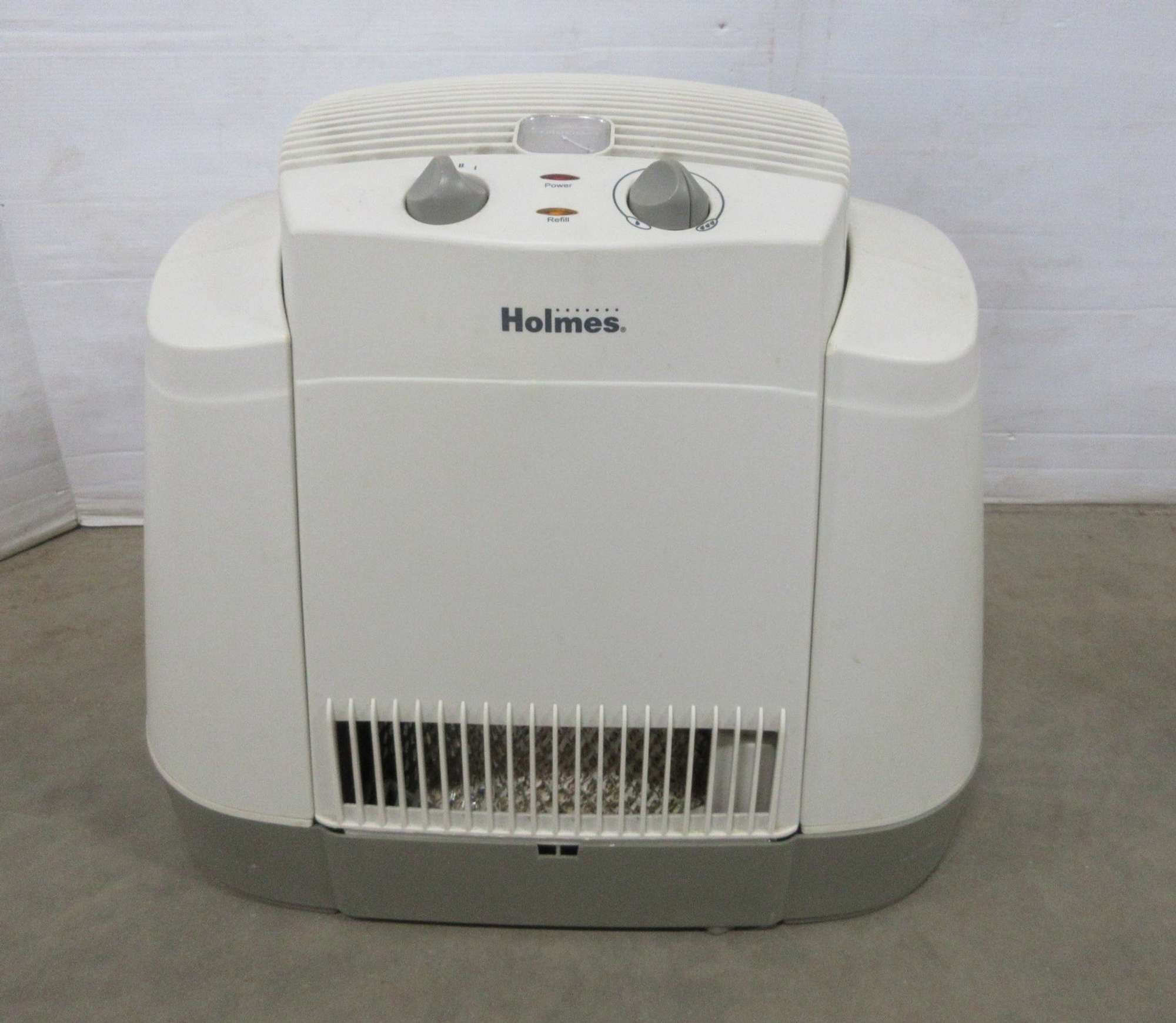 Albrecht Auctions | Holmes Humidifier Three-Speed Fan