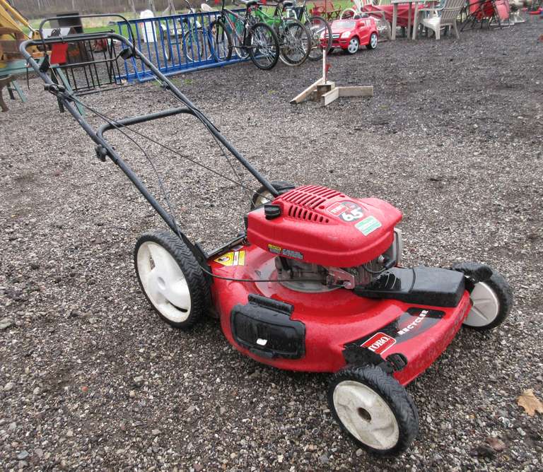 Toro Lawn Mower, 6.5 HP, 22" Cut