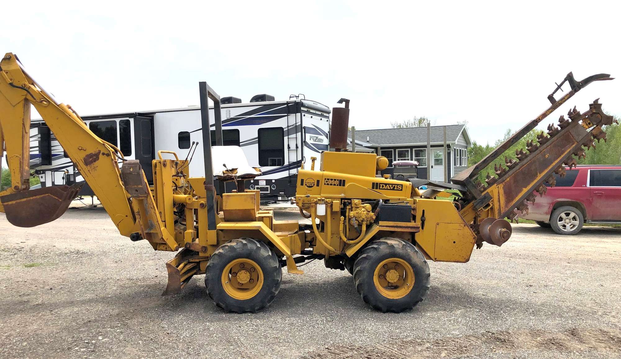 Albrecht Auctions Case Davis 70 4 Trencher Backhoe Case Diesel Engine Comes With Manuals Runs Well