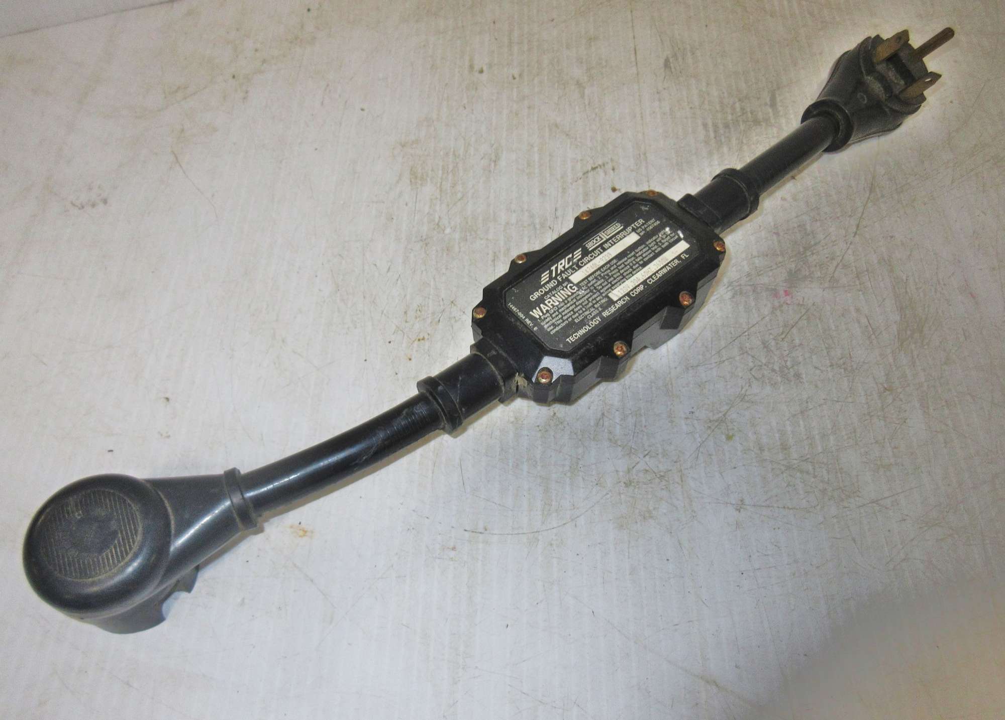 Albrecht Auctions TRC Shock Shield Ground Fault Circuit Interrupter, 120V, 30 AMP, 60 Hz