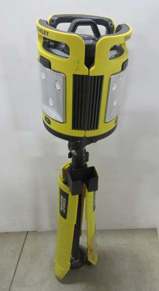 Stanley Fatmax Tripod Shop Light