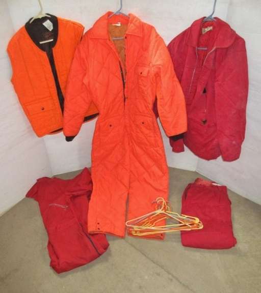 Walls Blizzard Pruf Antique Red Hunting Pants and Jacket, Size Large; (10) Hangers; Antique Coveralls, Large; Orange Hunting Coveralls, Large; Orange Hunting Vest, Large; Tub 