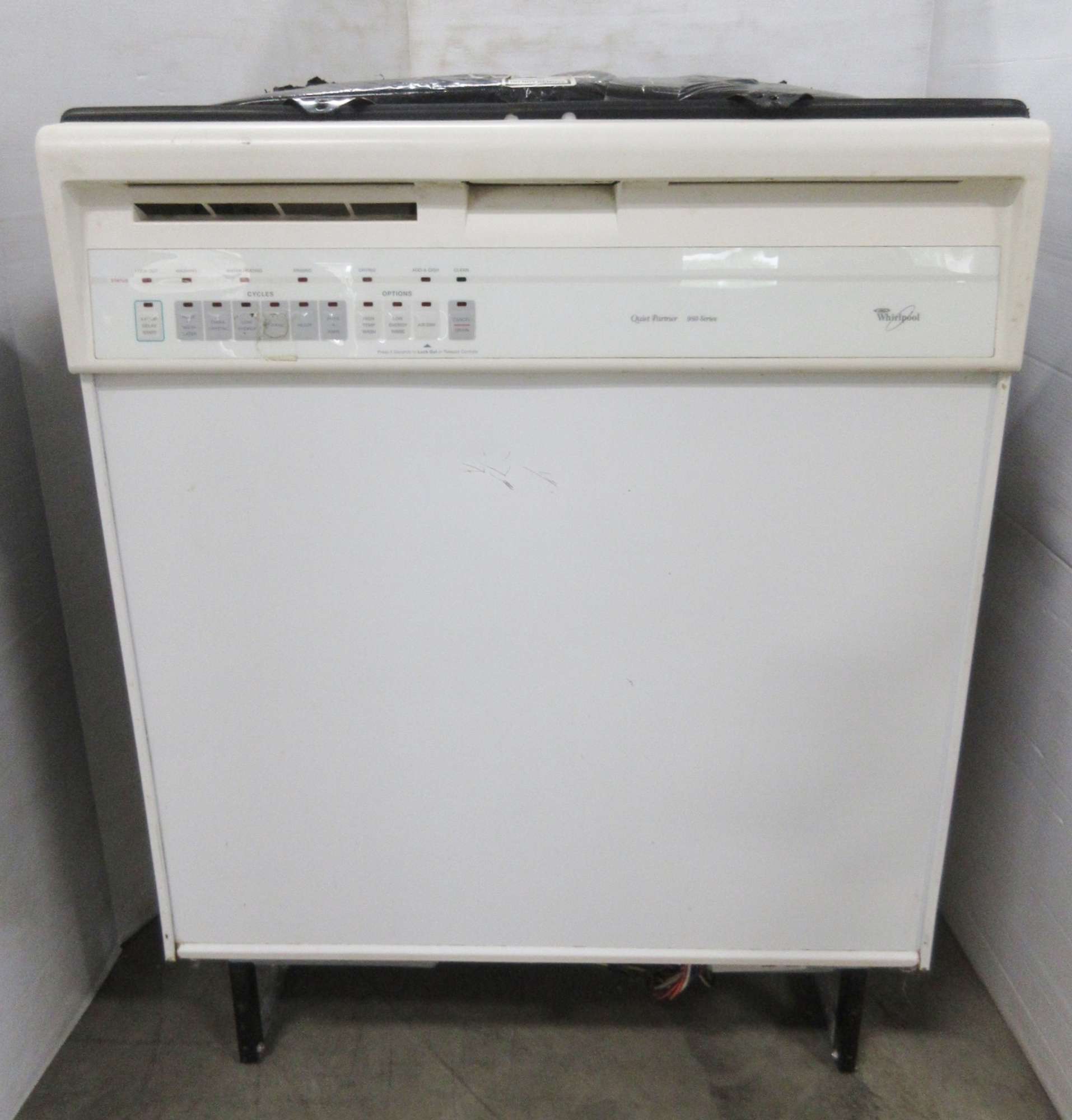 Albrecht Auctions Whirlpool Quiet Partner Dishwasher, 980 Series