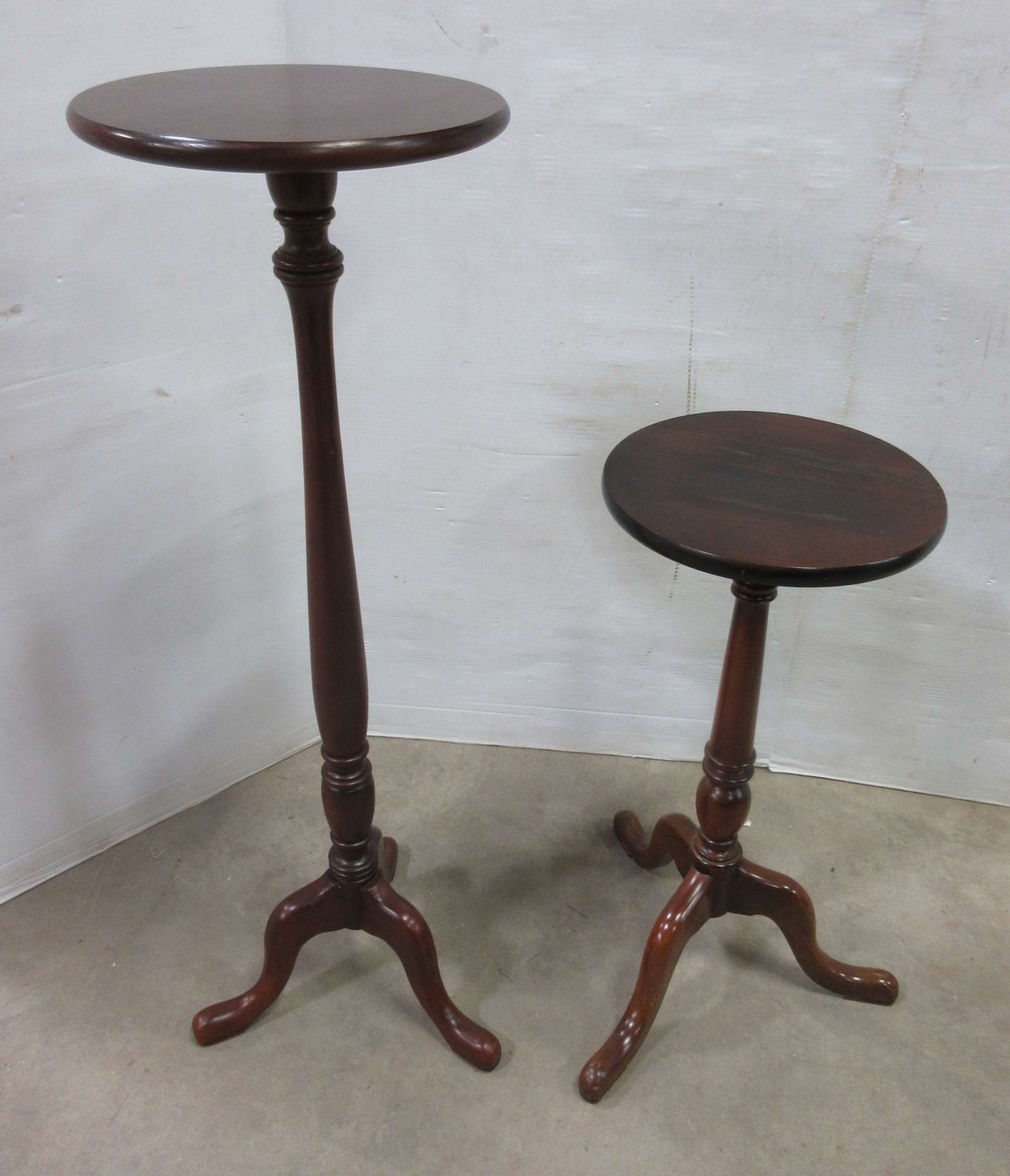 Albrecht Auctions 2 Grand Rapids By Carl Forslund Furniture Plant Or Candle Stands