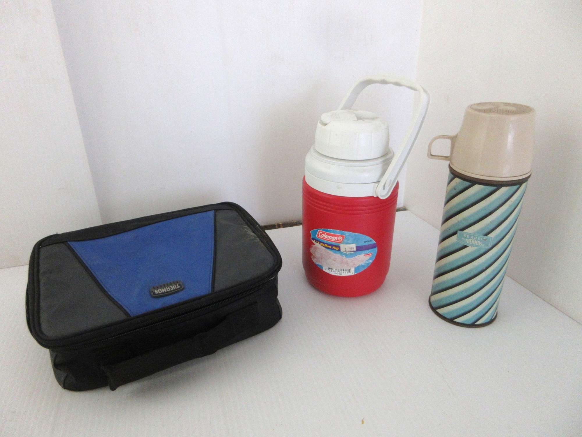 coleman lunch box with thermos