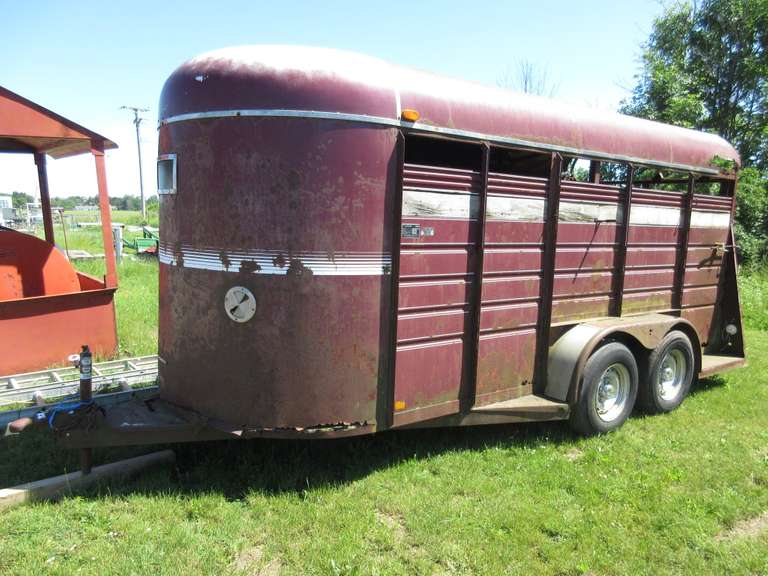 Bison Horse Trailer, 5000 lb. GVWR, Bill of Sale and Weight Slip in Office