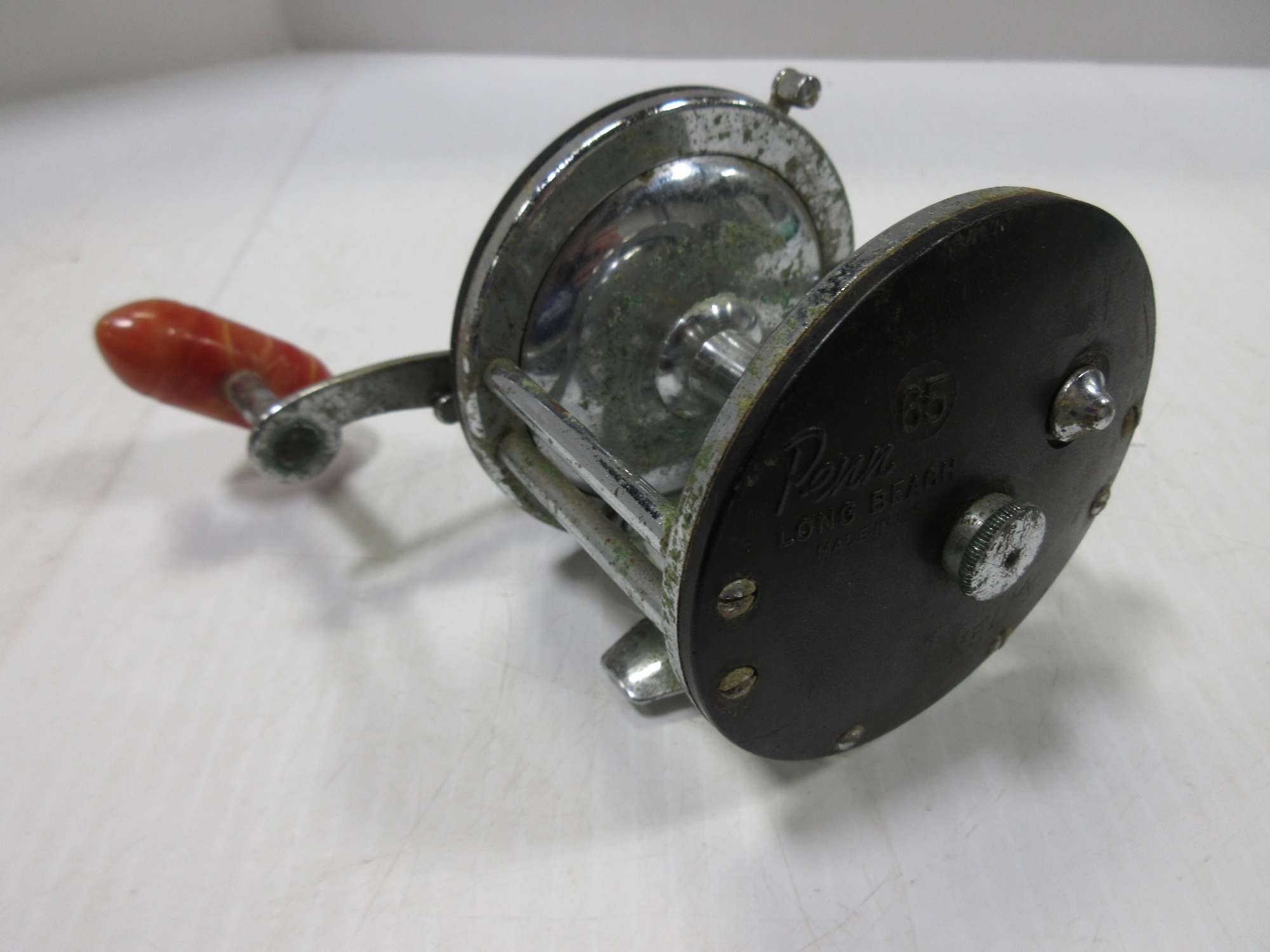 Albrecht Auctions Penn 65 Long Beach Fishing Reel