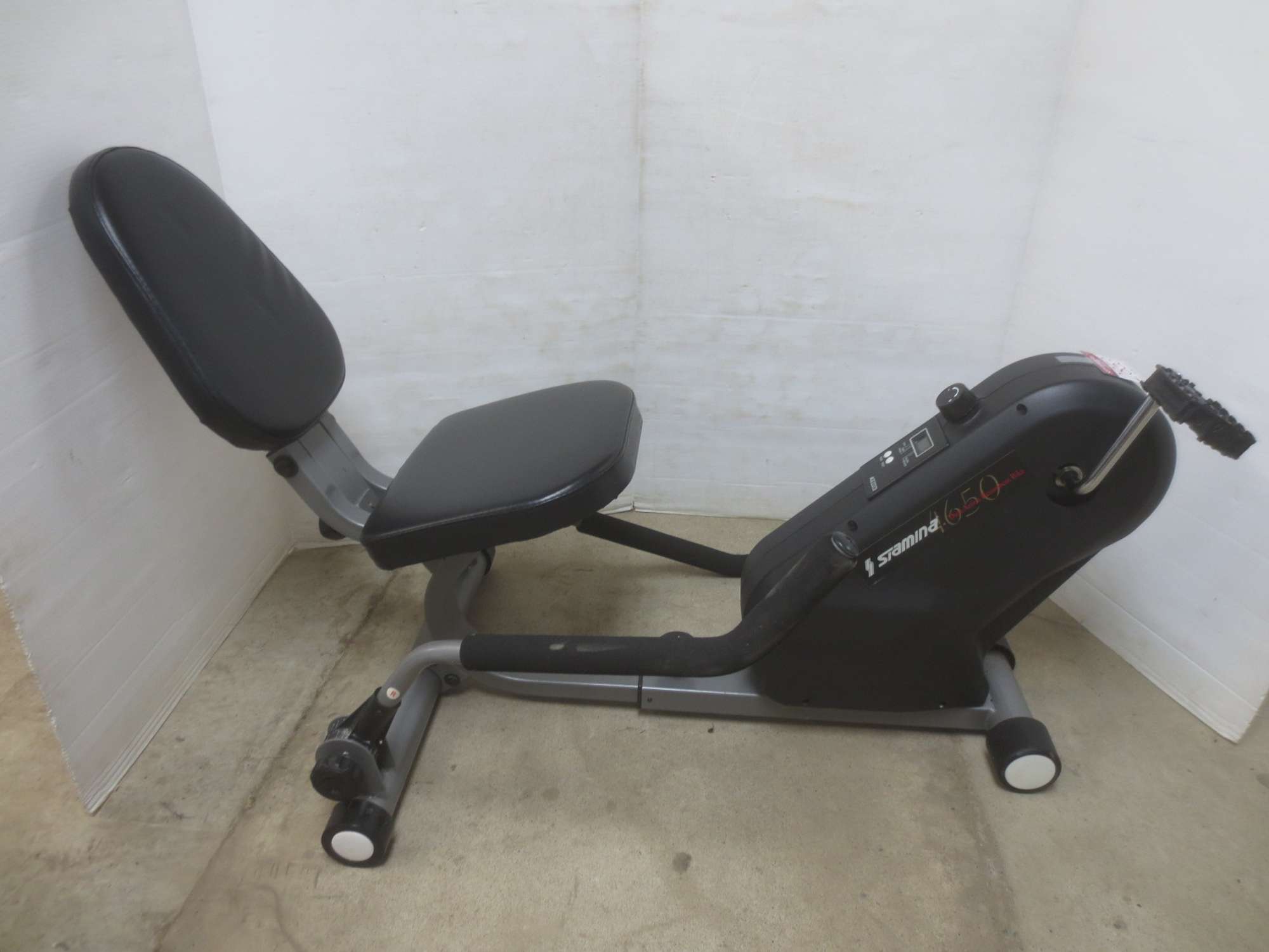 Albrecht Auctions Recumbent Exercise Bike
