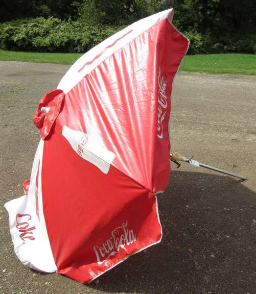 Coca-Cola Patio Umbrella, Needs Cleaning, No Noticeable Tears