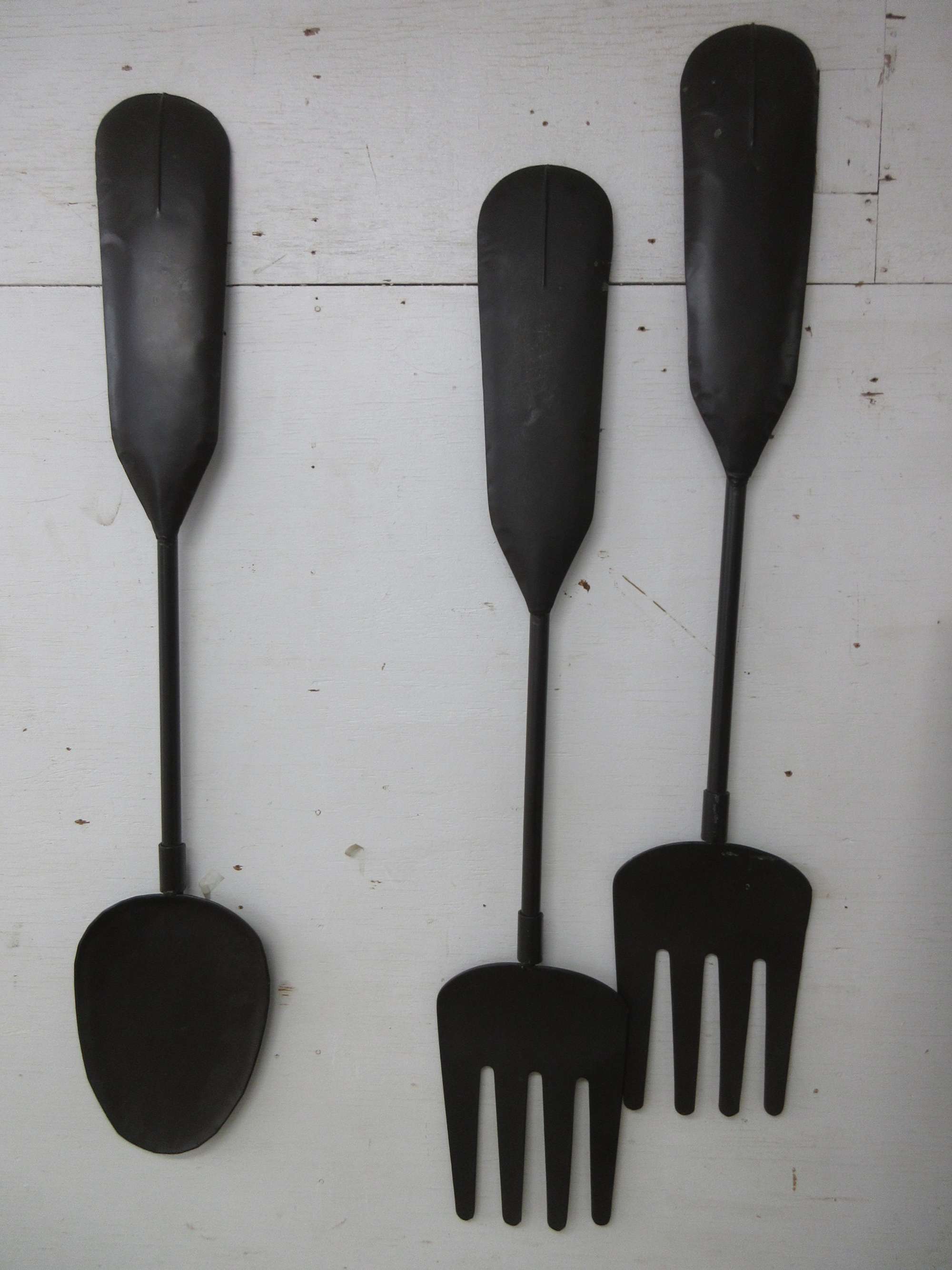 Albrecht Auctions | Extra Large Metal Fork and Spoon Modern Wall Art Pieces