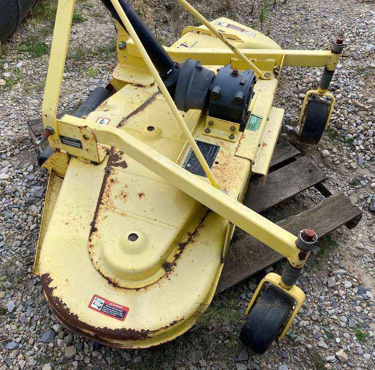 Albrecht Auctions John Deere 261 Finish Mower, 61" Cut, Very Low Hours