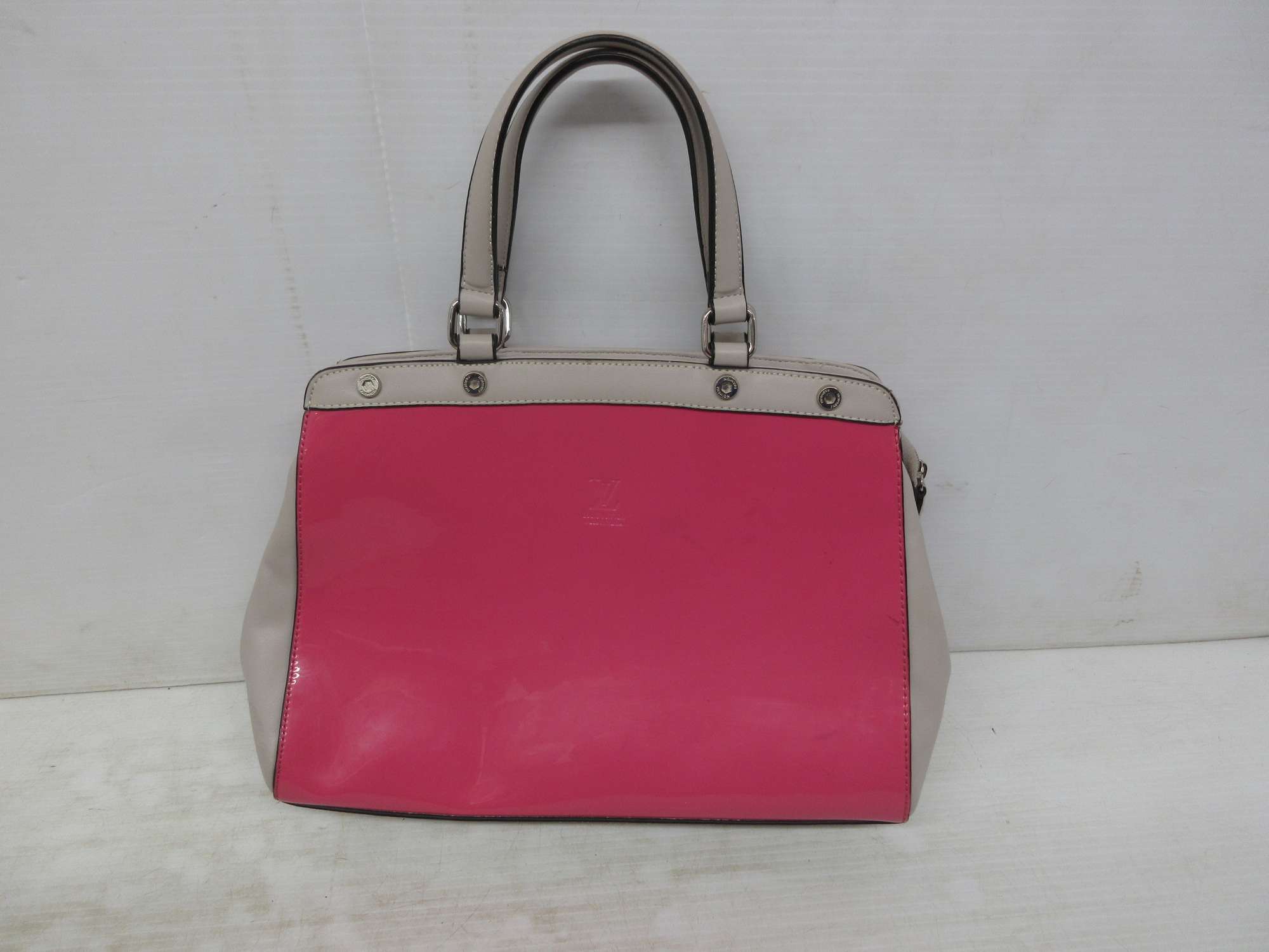Albrecht Auctions | Large Pink Louis Vuitton Bag/Purse