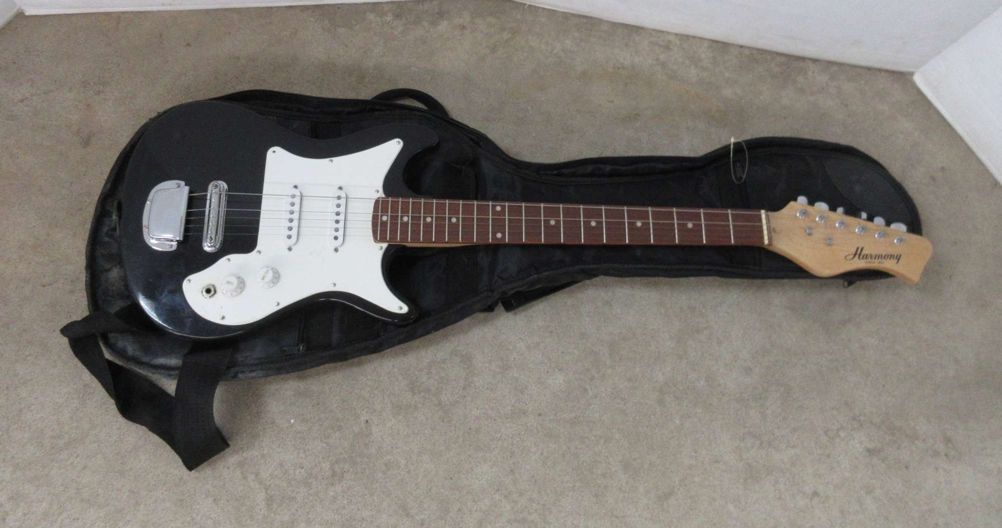 Albrecht Auctions Harmony Electric Guitar with Case