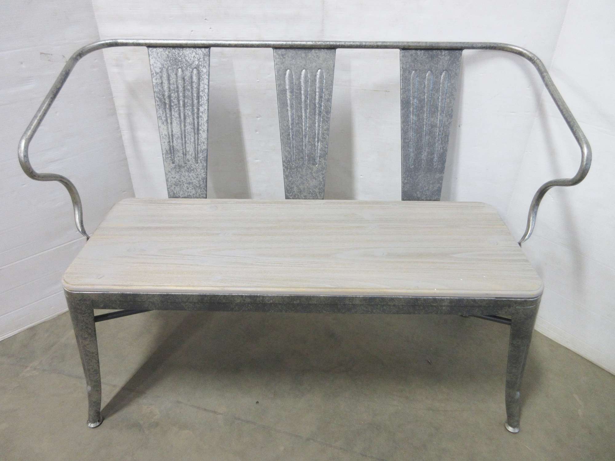 Albrecht Auctions | Metal Bench with Wood Seat
