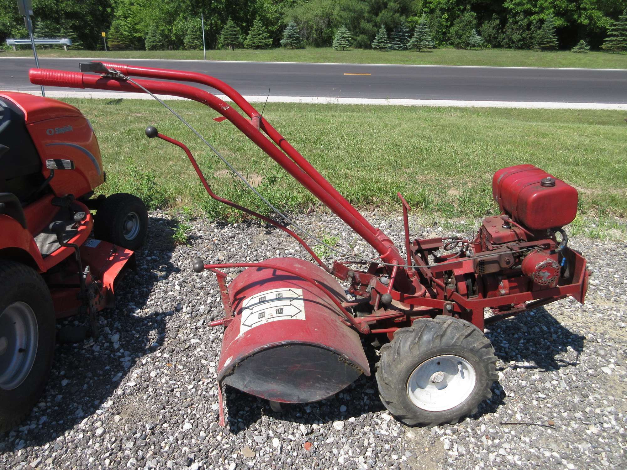 Albrecht Auctions TroyBilt Tiller