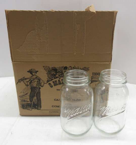 (8) Vintage Anchor Hocking 1776-1976 Mason Jars in Original Box