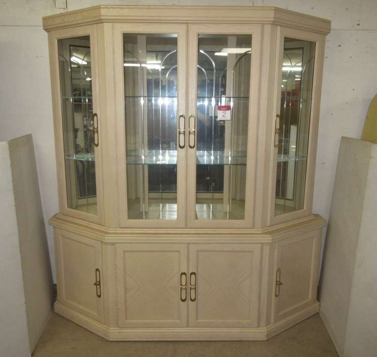 Arrese Brothers Made in Canada Light Colored/Blonde Two-Piece Lighted Display/China Cabinet with Etched Glass Doors and Bottom Hutch