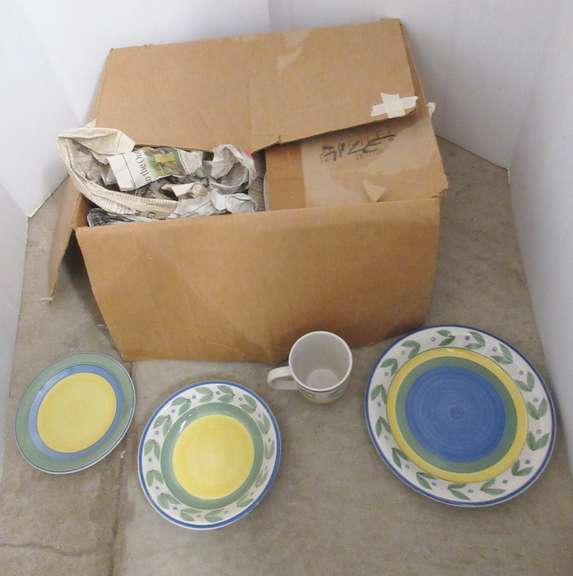 (6) Trisa Plate Settings, Blue, Yellow, and Green Leaf, Includes: 6- Dinner Plates, 10 1/2"; 6- Salad Plates, 7 1/2"; 6- Bowls, 8"; 6- Mugs, 3 1/2"