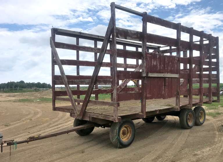 10' x 18' Bale Wagon with Running Gear 