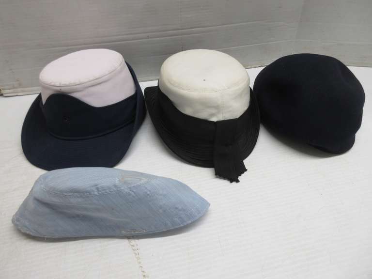 (4) Female Military Hats, USAF and Navy