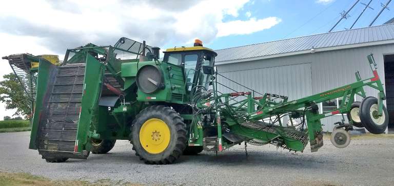 2008 Ike's Welding 4-Row Pickle Harvester, 1981 John Deere 6620 4x4 Chassis, Lots of Extra Parts