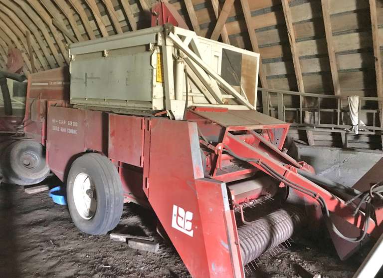 Lilliston 6200 Bean Combine, Standard Pick-Up, Bucket Elevator, Always Housed