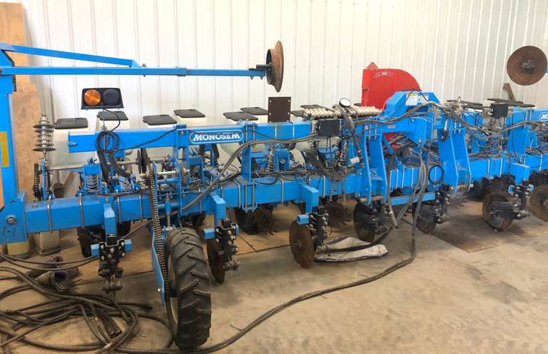 Monosem 8-Row Twin 30" Planter, Corn and Bean Plates