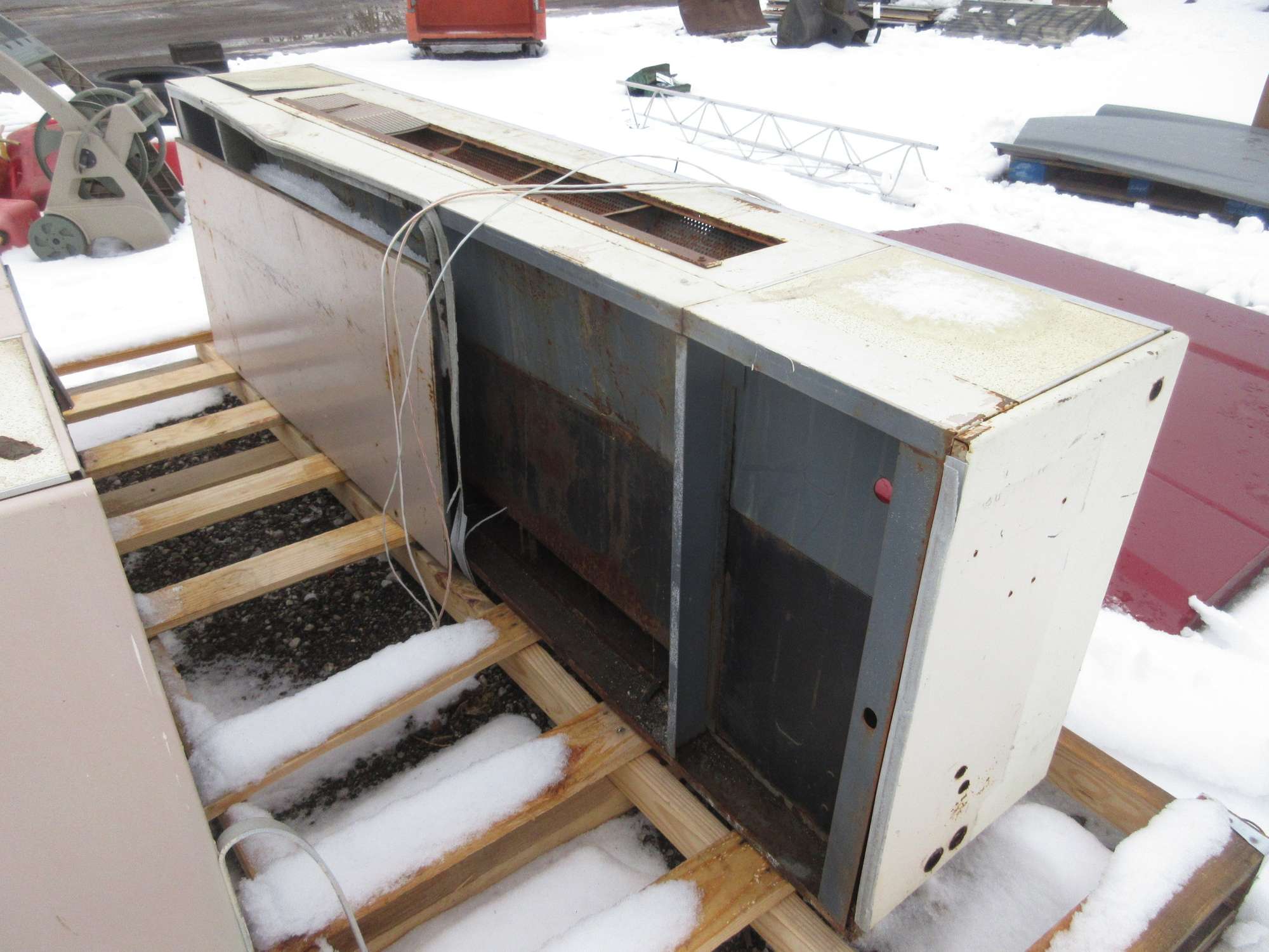 Albrecht Auctions Radiant Heater With Blowers From A School
