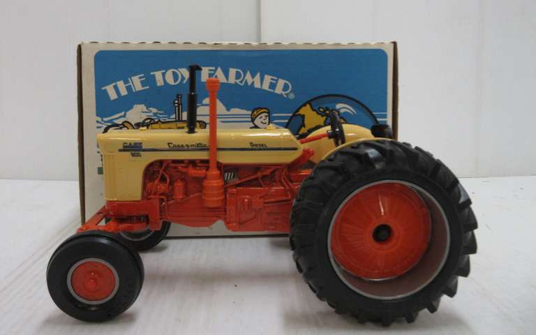 Case 800 Diesel Tractor, Made by ERTL, Dated 1990, For the National Farm Toy Show