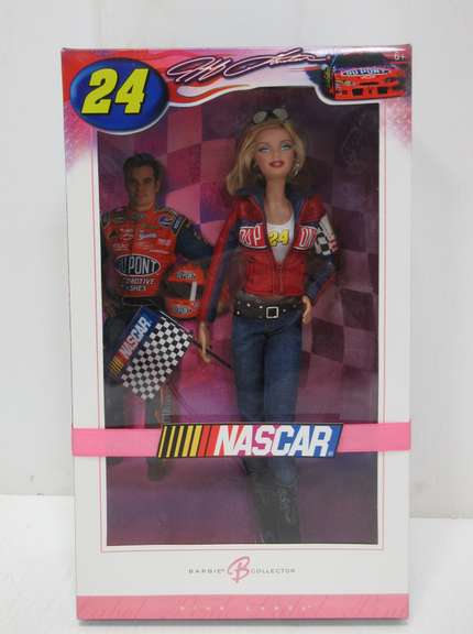 Jeff Gordon NASCAR Barbie 2006 Pink Label