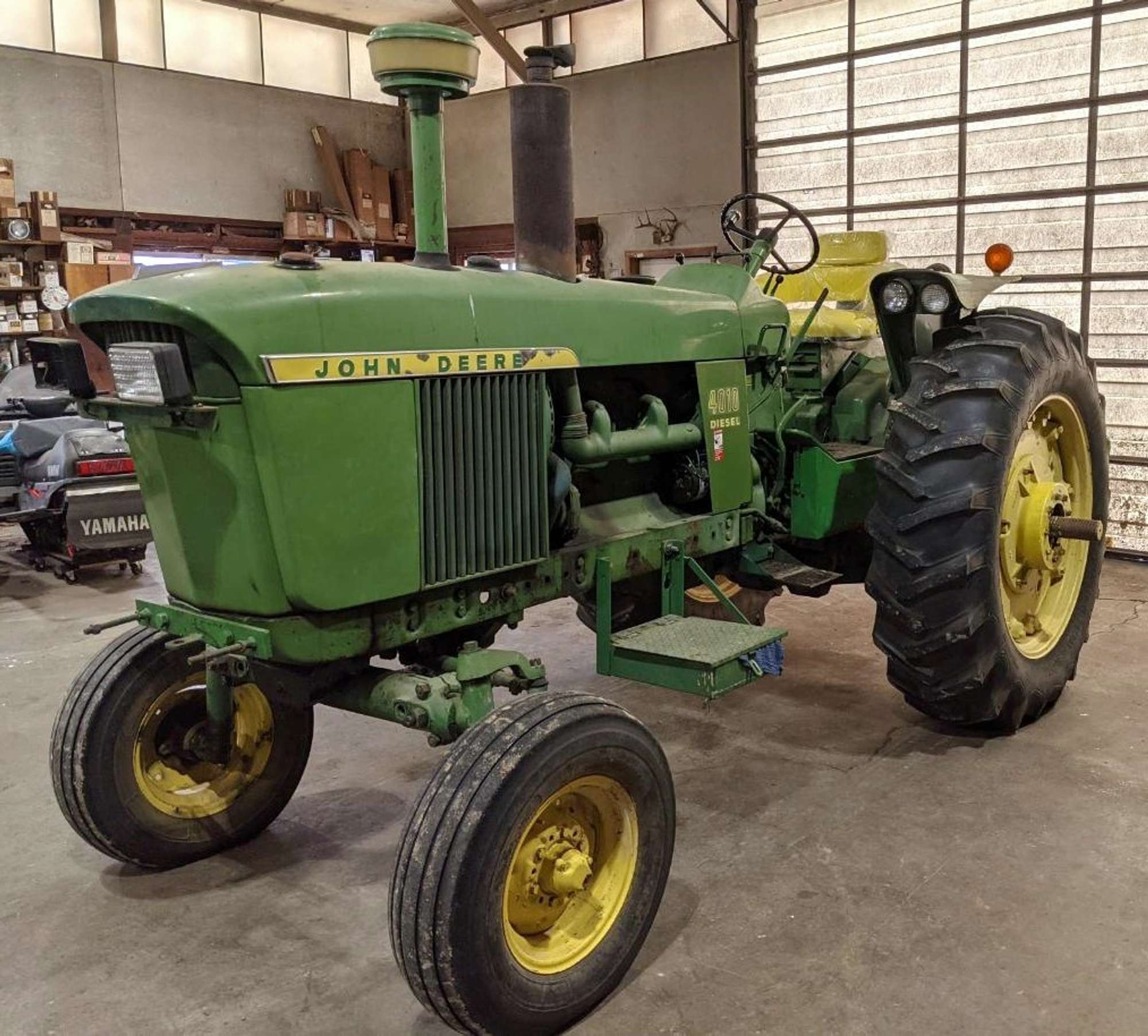 Albrecht Auctions | 1961 John Deere 4010 Tractor, (1000 Hours on Engine