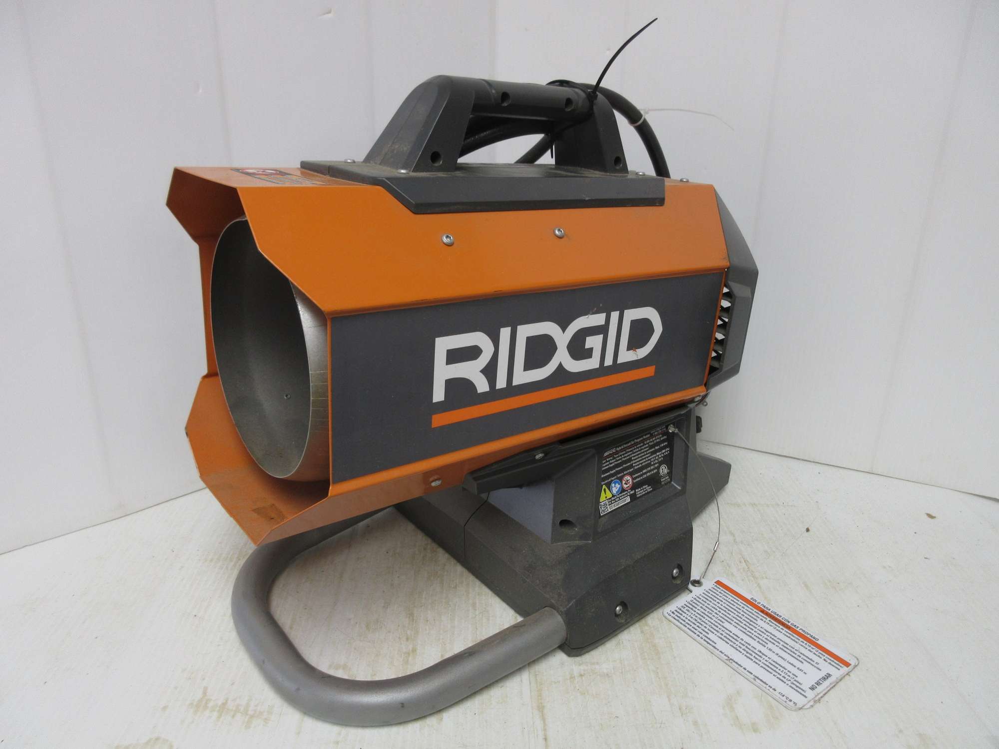 Albrecht Auctions Ridgid 18V Brushless Heater