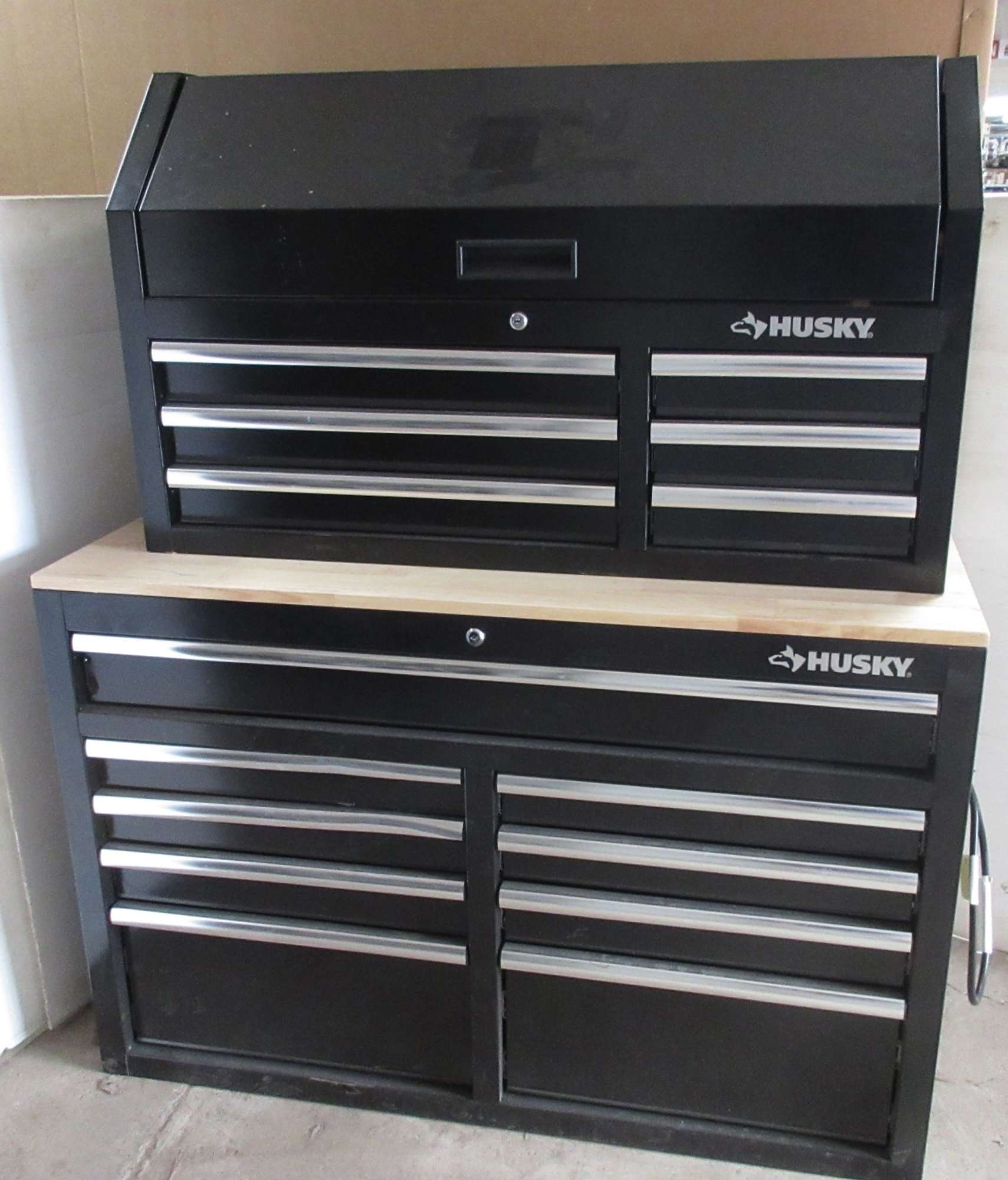 husky top and bottom tool box
